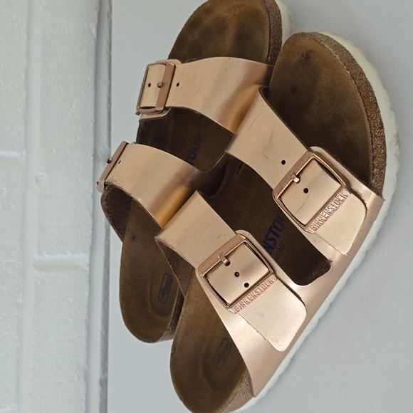 Birkenstock Shoes - Birkenstock Arizona Rose Gold Metallic Two Strap Sandals Size 8 Soft Foorbed